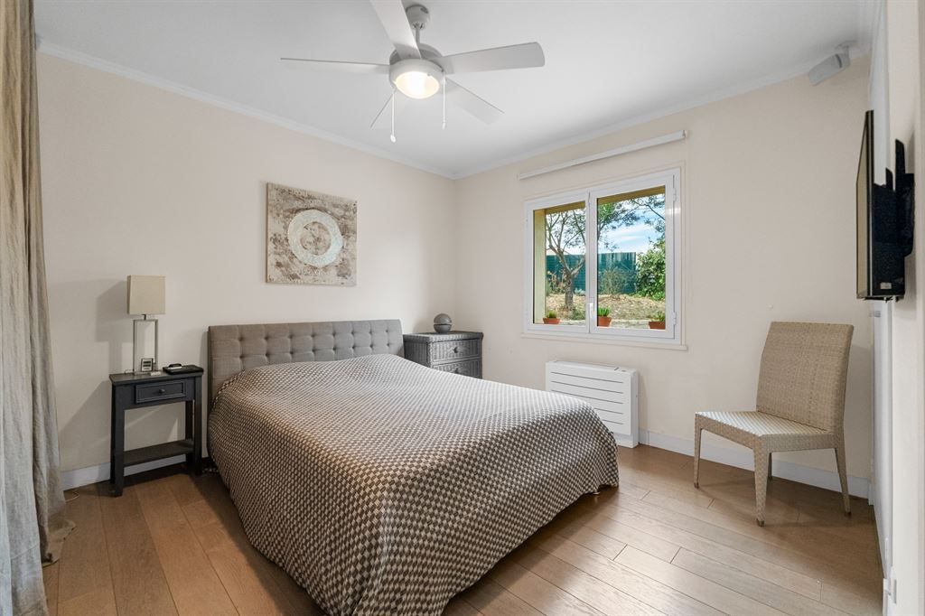 luxury villa 5 Rooms for sale on MOUGINS (06250)