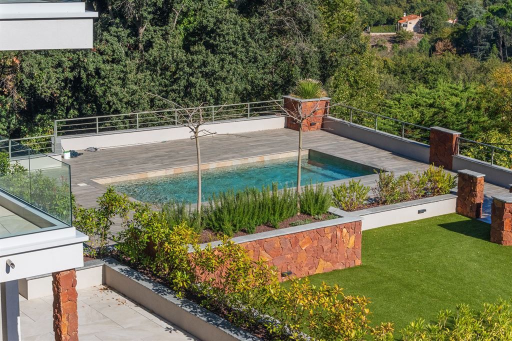 appartement de luxe 4 Pièces en vente sur LES ADRETS DE L ESTEREL (83600)