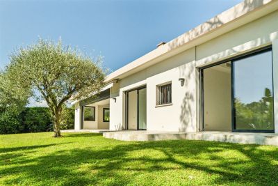 Sale Contemporary house Mougins 4&nbsp;Rooms 163&nbsp;m²