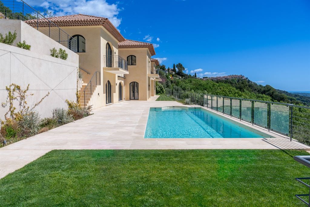 villa de luxe 8 Pièces en vente sur SPERACEDES (06530)