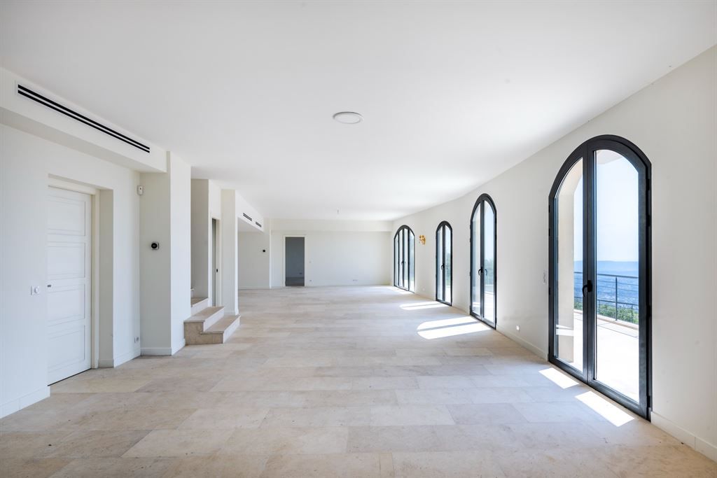villa de luxe 6 Pièces en vente sur SPERACEDES (06530)
