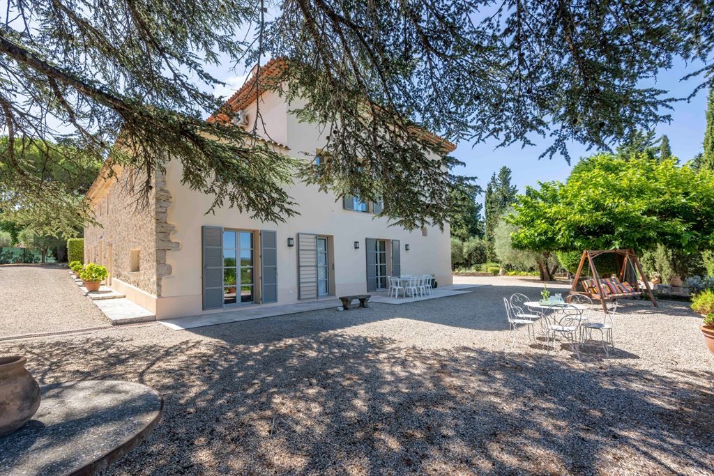 bastide 11 Rooms for sale on GRASSE (06130)
