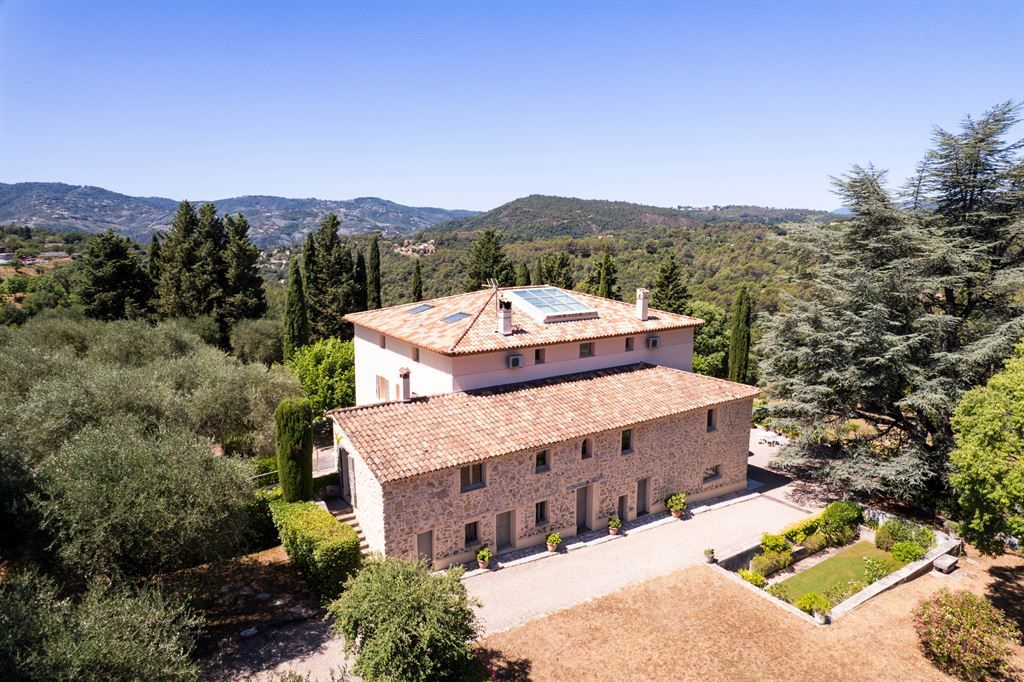 bastide 11 Rooms for sale on GRASSE (06130)
