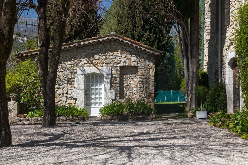 maison provençale de luxe 20 Pièces en vente sur OPIO (06650)
