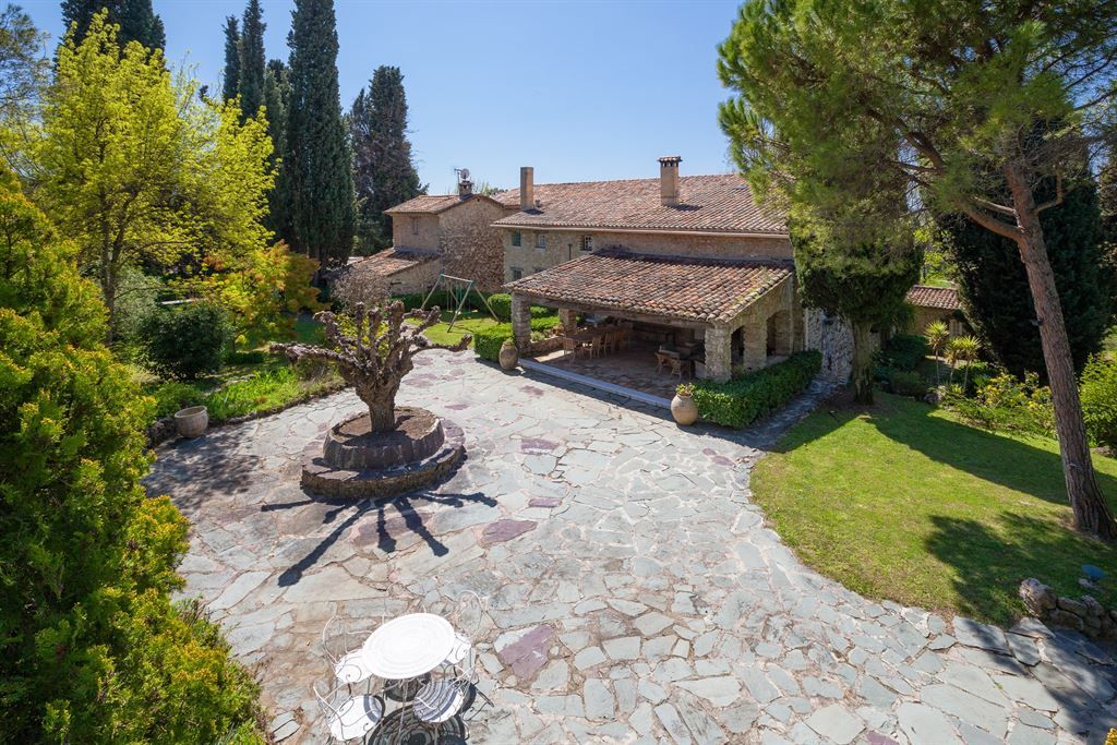 maison provençale de luxe 20 Pièces en vente sur OPIO (06650)