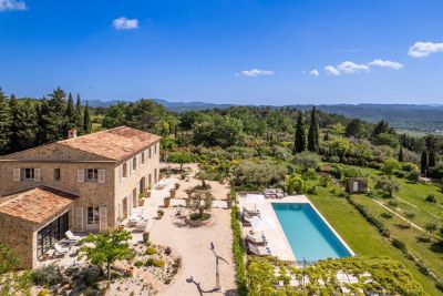 Sale Luxury provencale house Tourrettes 8&nbsp;Rooms 327&nbsp;m²