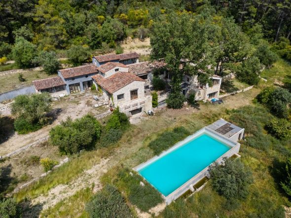 Vente Maison provençale de luxe Tourrettes 6&nbsp;Pièces 315&nbsp;m²