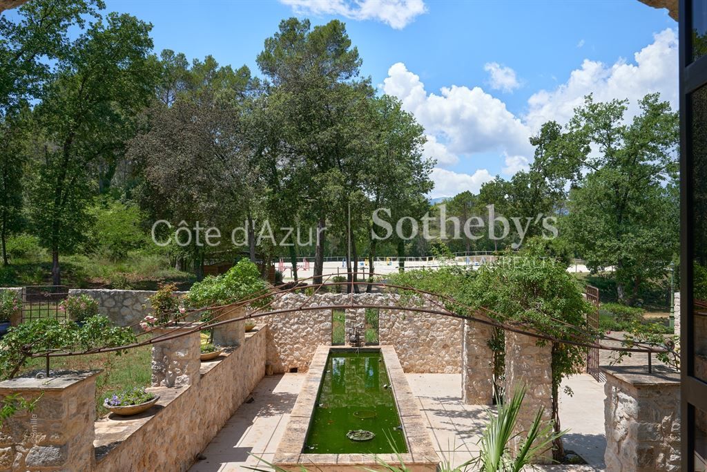 equestrian property 14 Rooms for sale on ROQUEFORT LES PINS (06330)