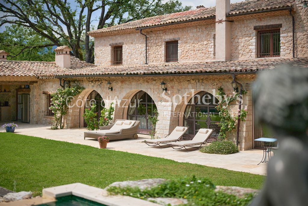 equestrian property 14 Rooms for sale on ROQUEFORT LES PINS (06330)