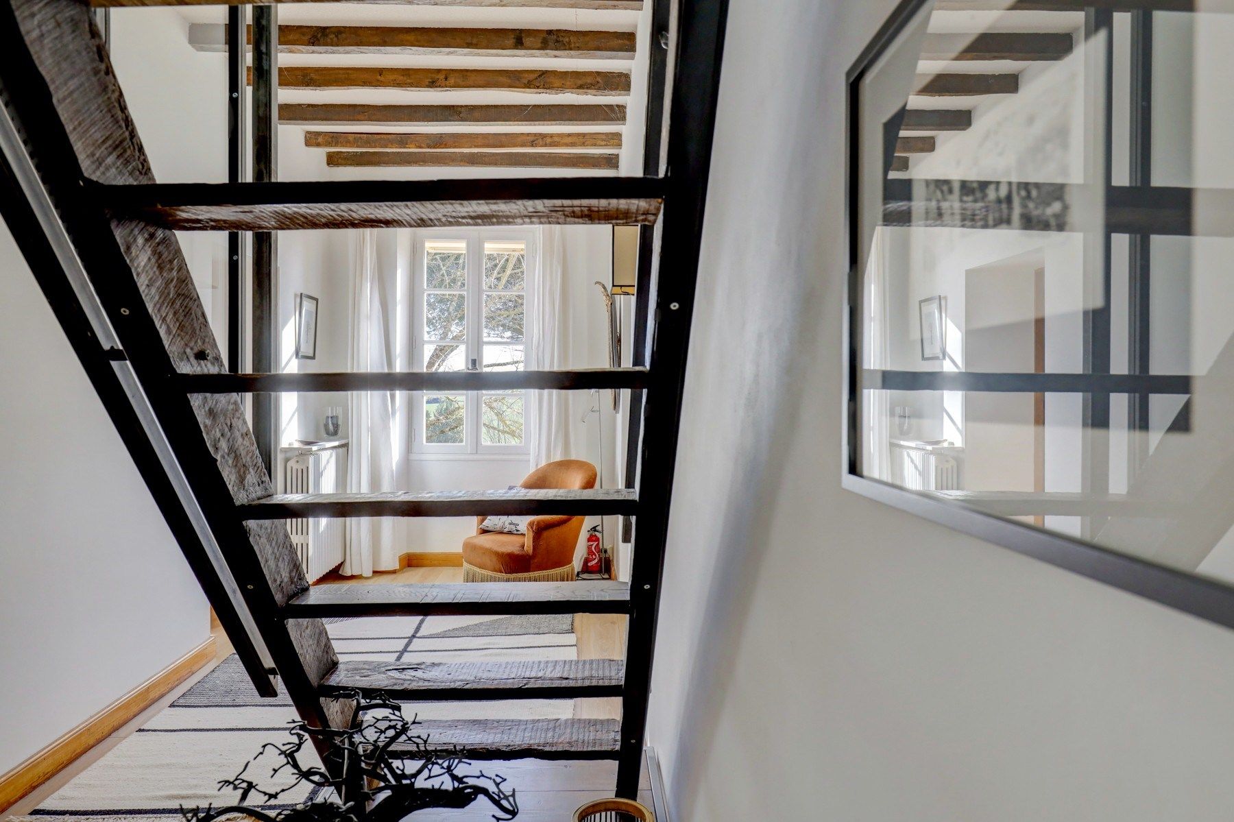 luxury house 12 Rooms for sale on LAVAUR (81500)