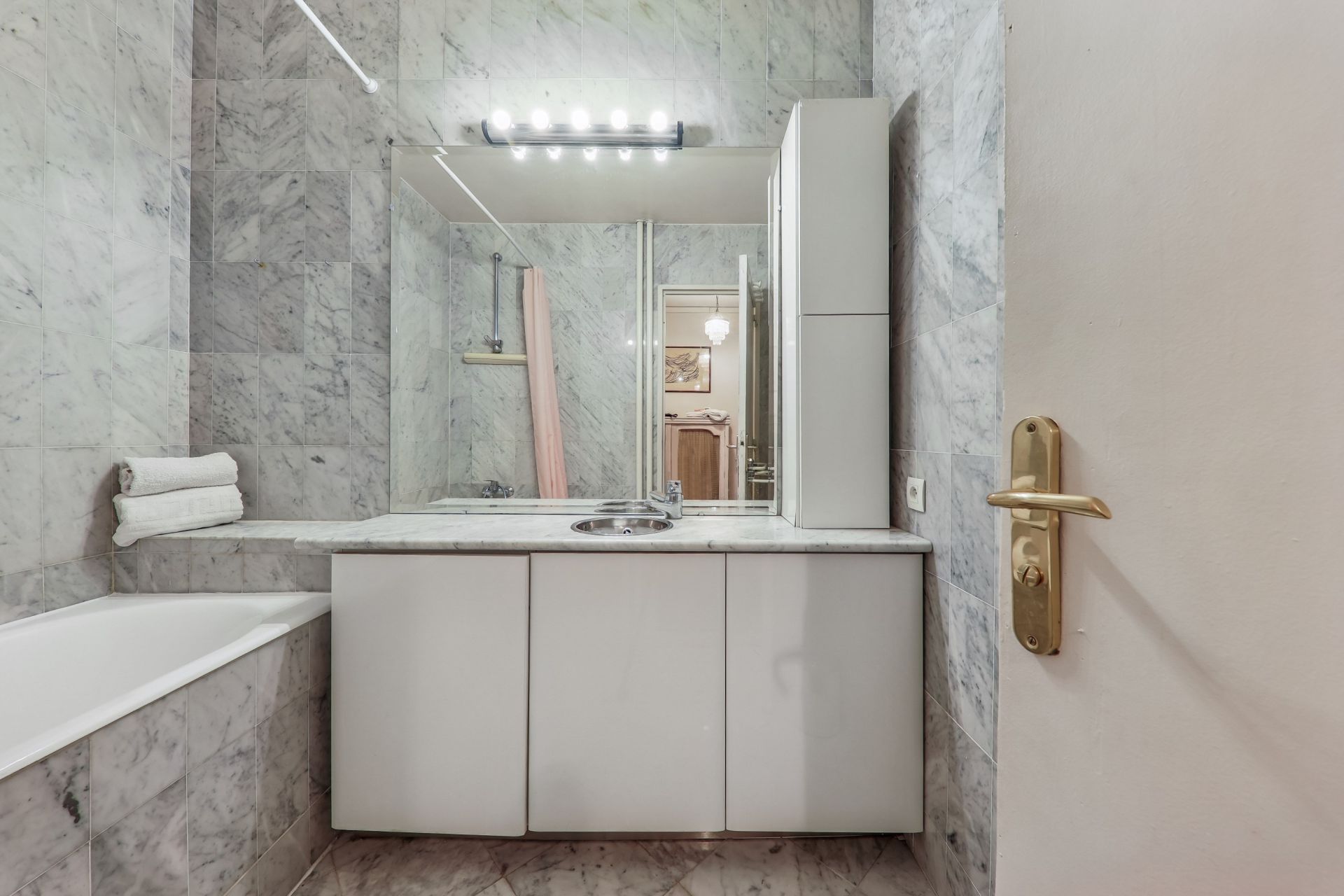 appartement de luxe 3 Pièces en vente sur PARIS (75011)