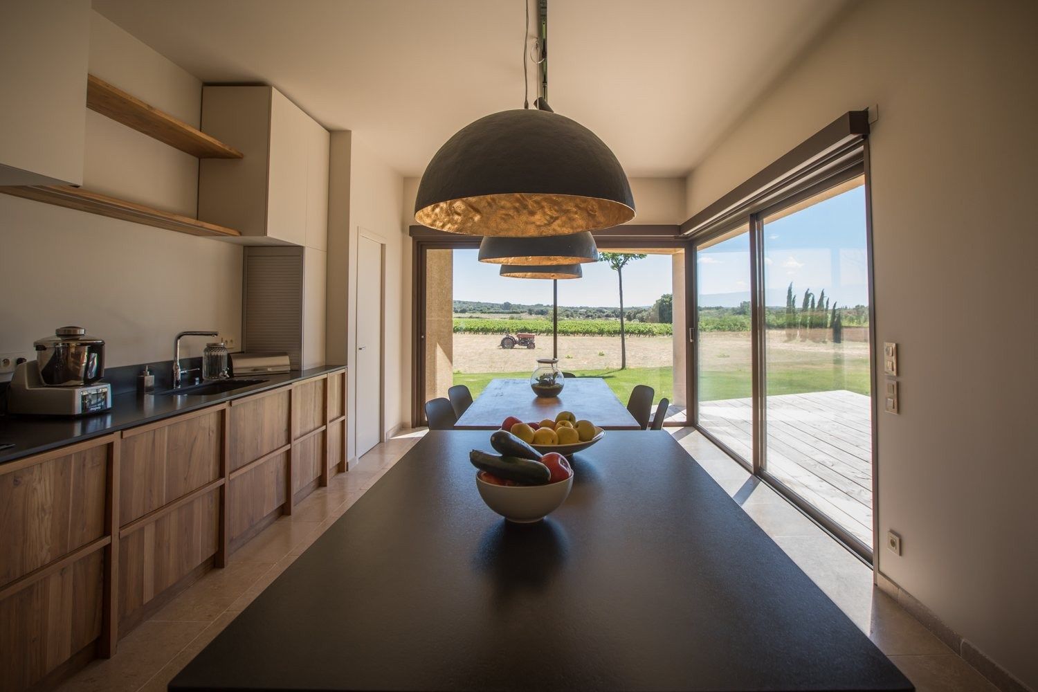luxury property 8 Rooms for sale on UZES (30700)