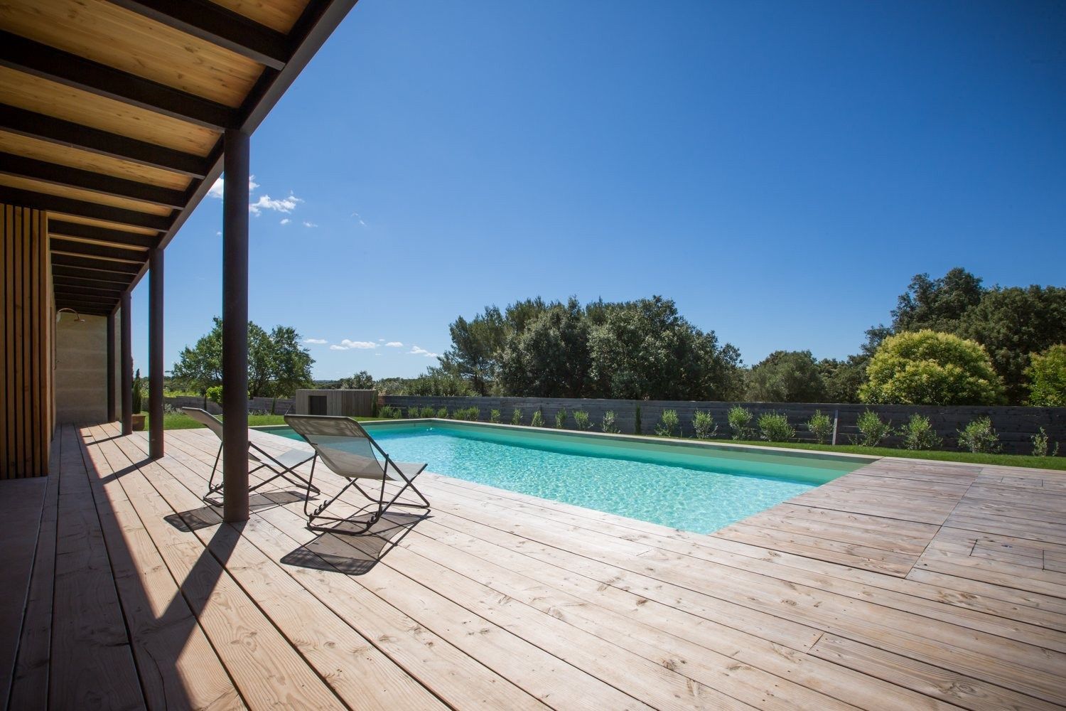 luxury property 8 Rooms for sale on UZES (30700)