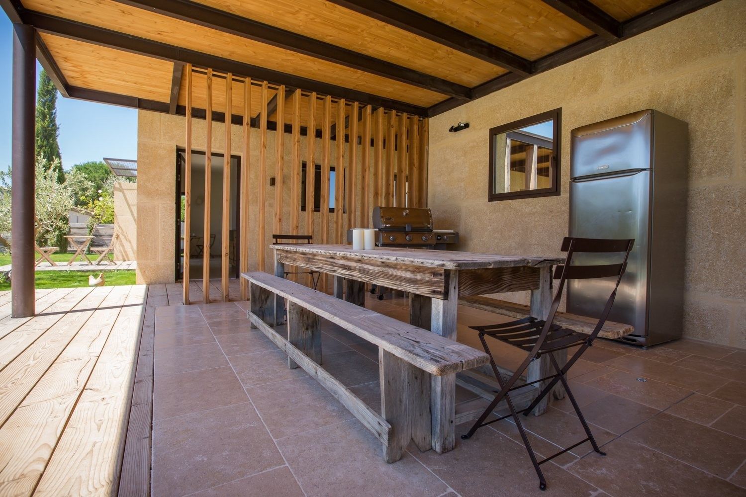 luxury property 8 Rooms for sale on UZES (30700)