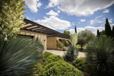 Vente Propriété de luxe Uzès 8&nbsp;Pièces 305&nbsp;m²