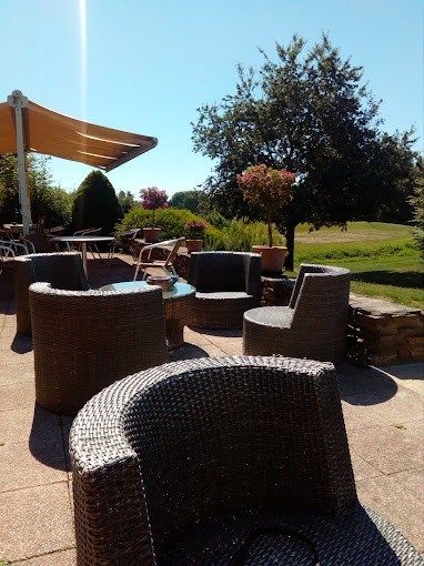 luxury property 92 Rooms for sale on ANGERS (49000)
