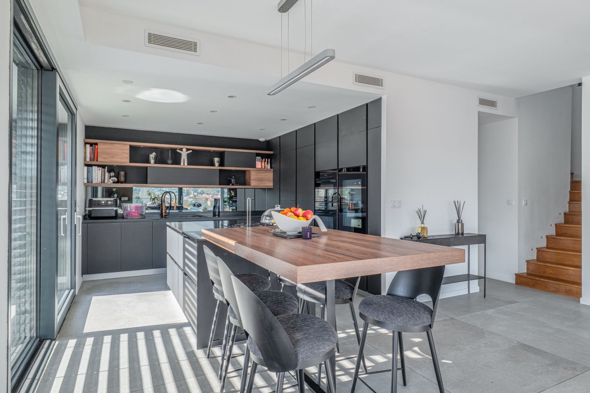 maison contemporaine 7 Pièces en vente sur ALBIGNY SUR SAONE (69250)