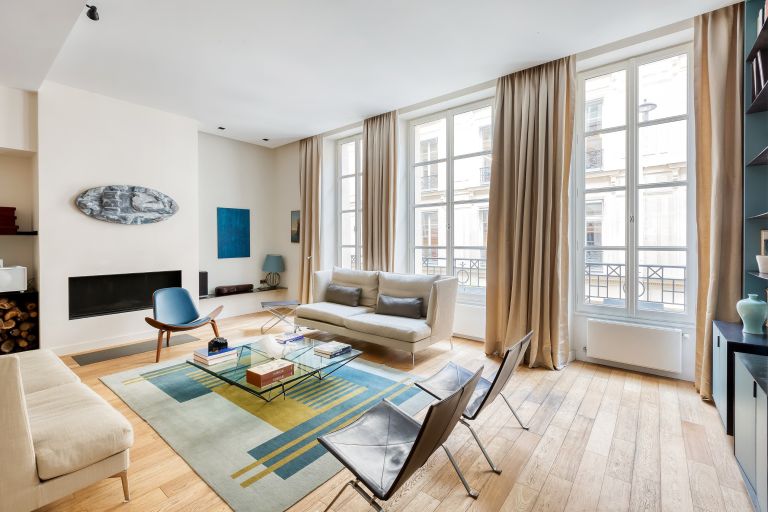 maison de ville 8 Pièces en vente sur PARIS (75006)
