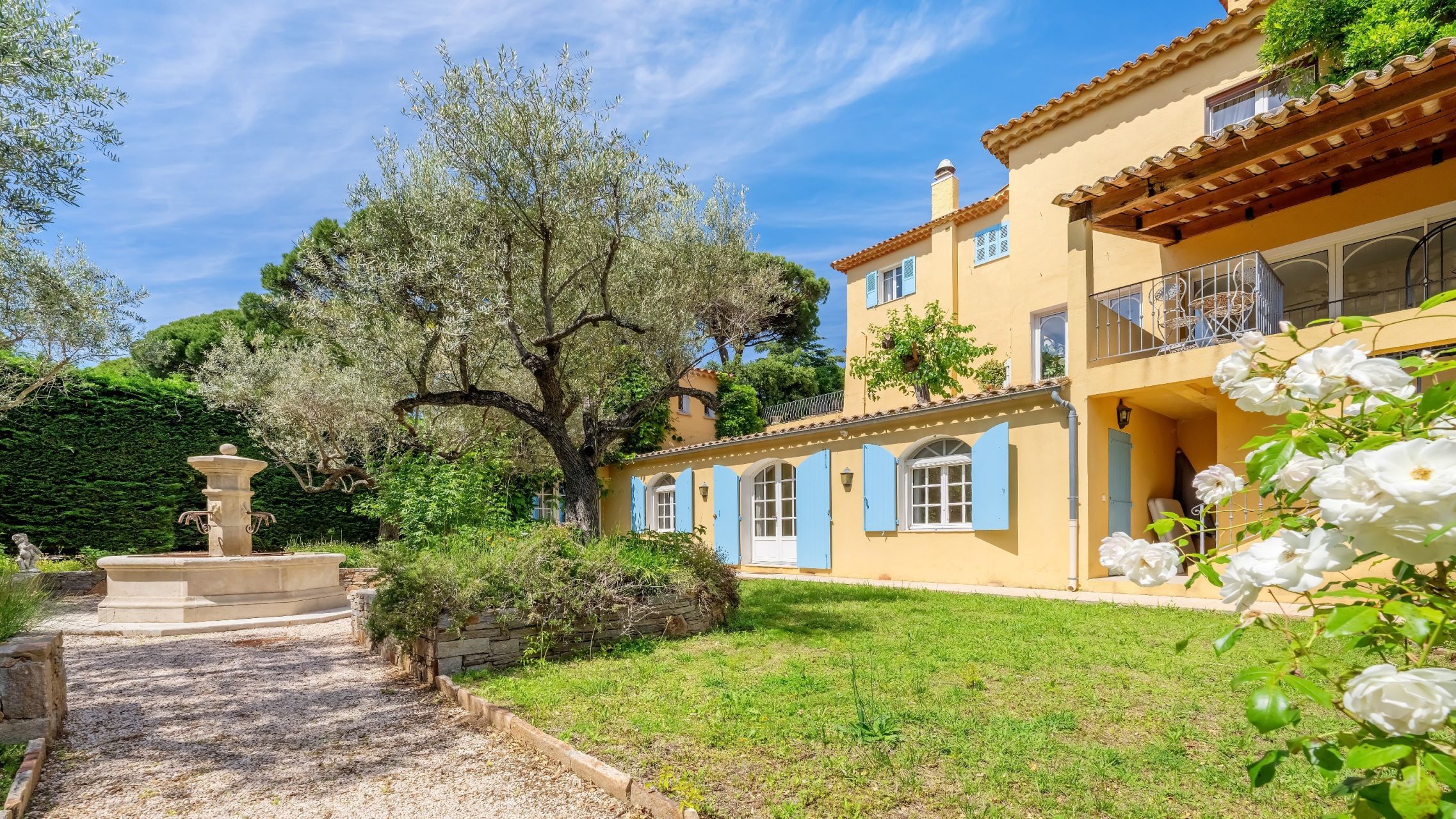 maison de maître 14 Pièces en vente sur STE MAXIME (83120)