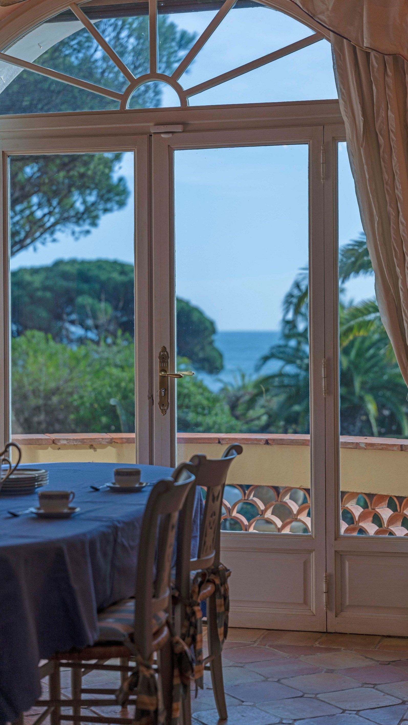 maison de maître 14 Pièces en vente sur STE MAXIME (83120)