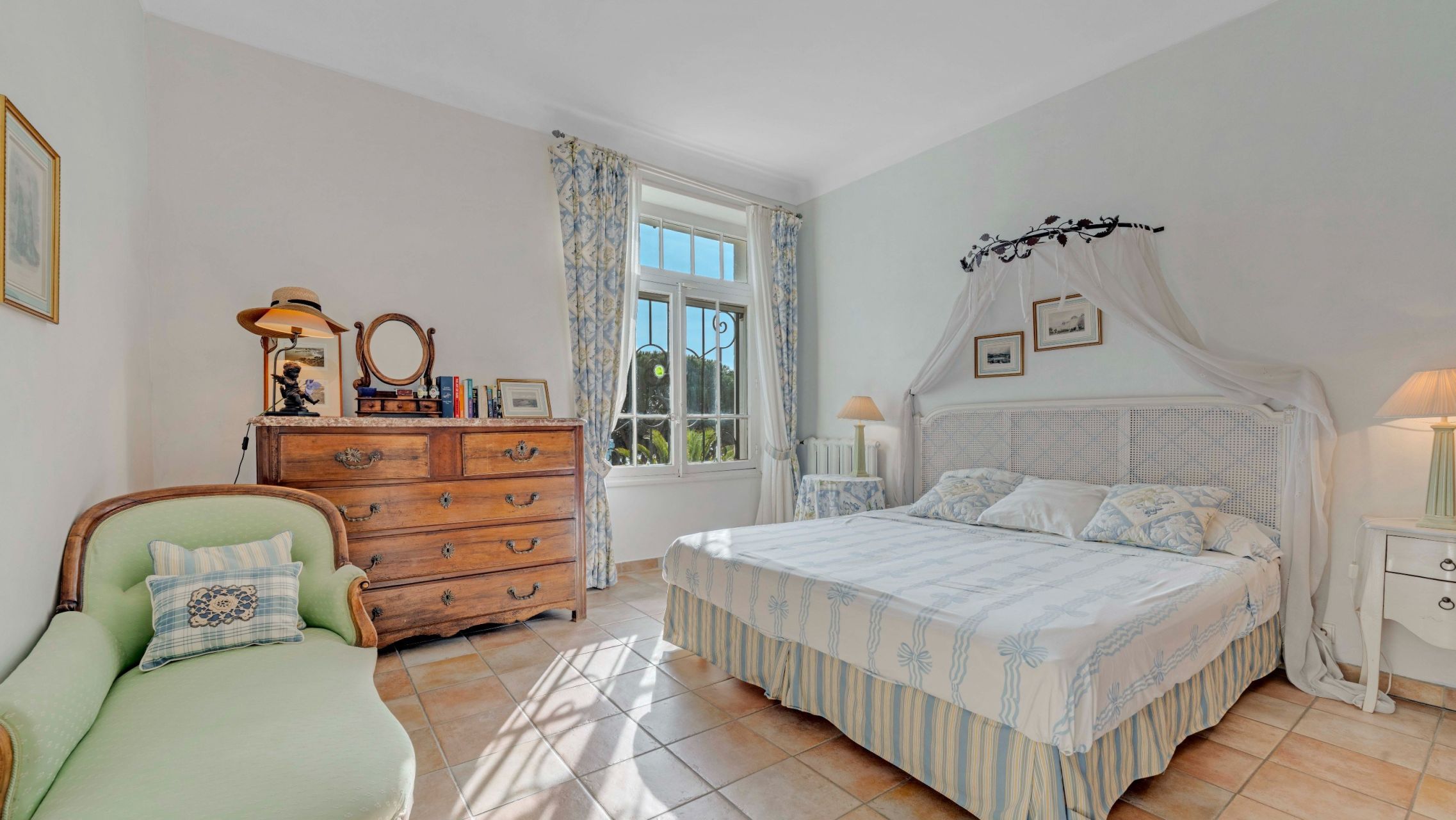 maison de maître 14 Pièces en vente sur STE MAXIME (83120)