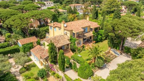 Vente Maison de maître Sainte-Maxime 14&nbsp;Pièces 560&nbsp;m²