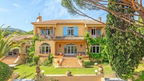 Vente Maison de maître Sainte-Maxime 14&nbsp;Pièces 560&nbsp;m²