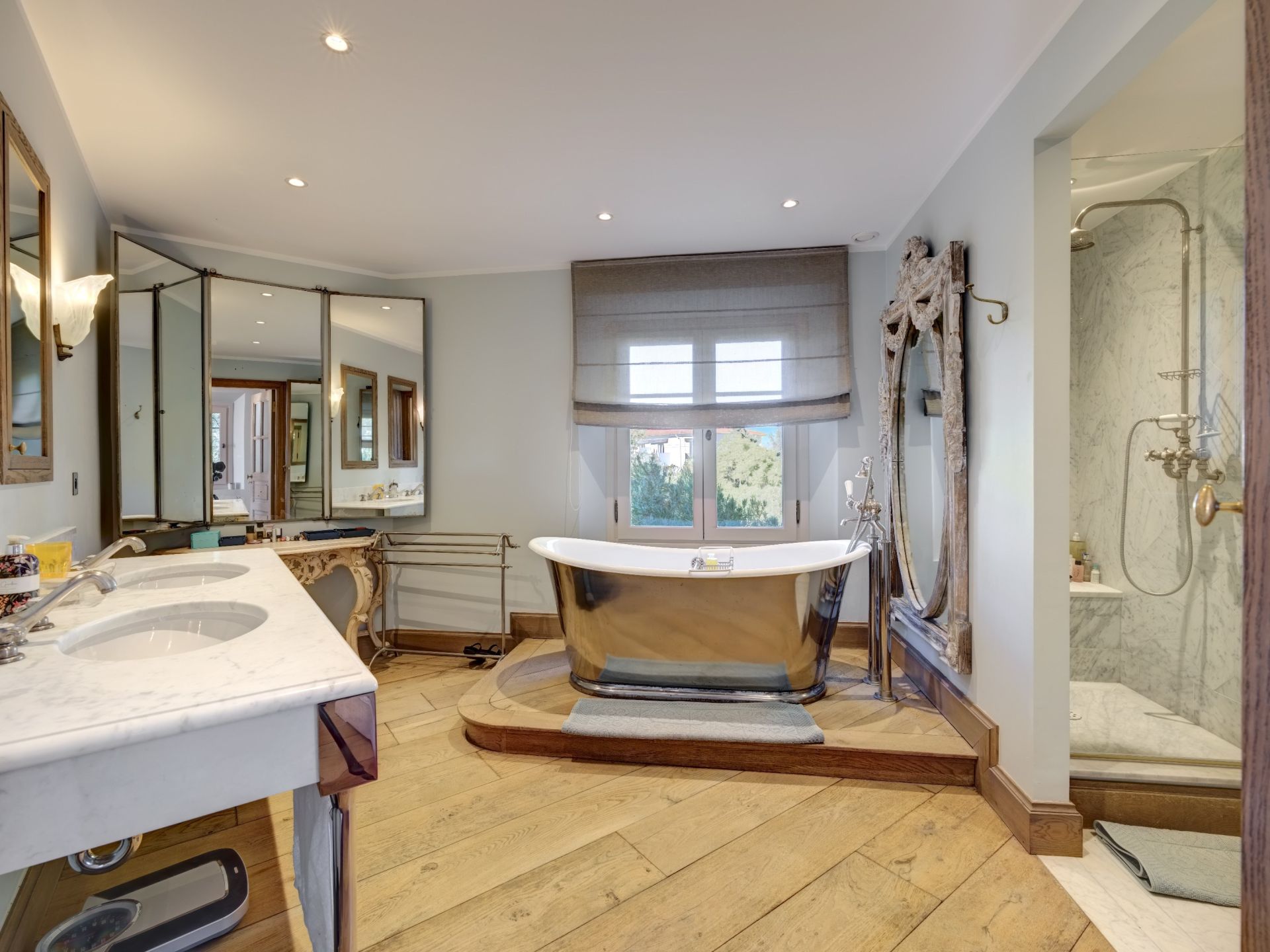 villa de luxe 5 Pièces en vente sur CAP D ANTIBES (06160)