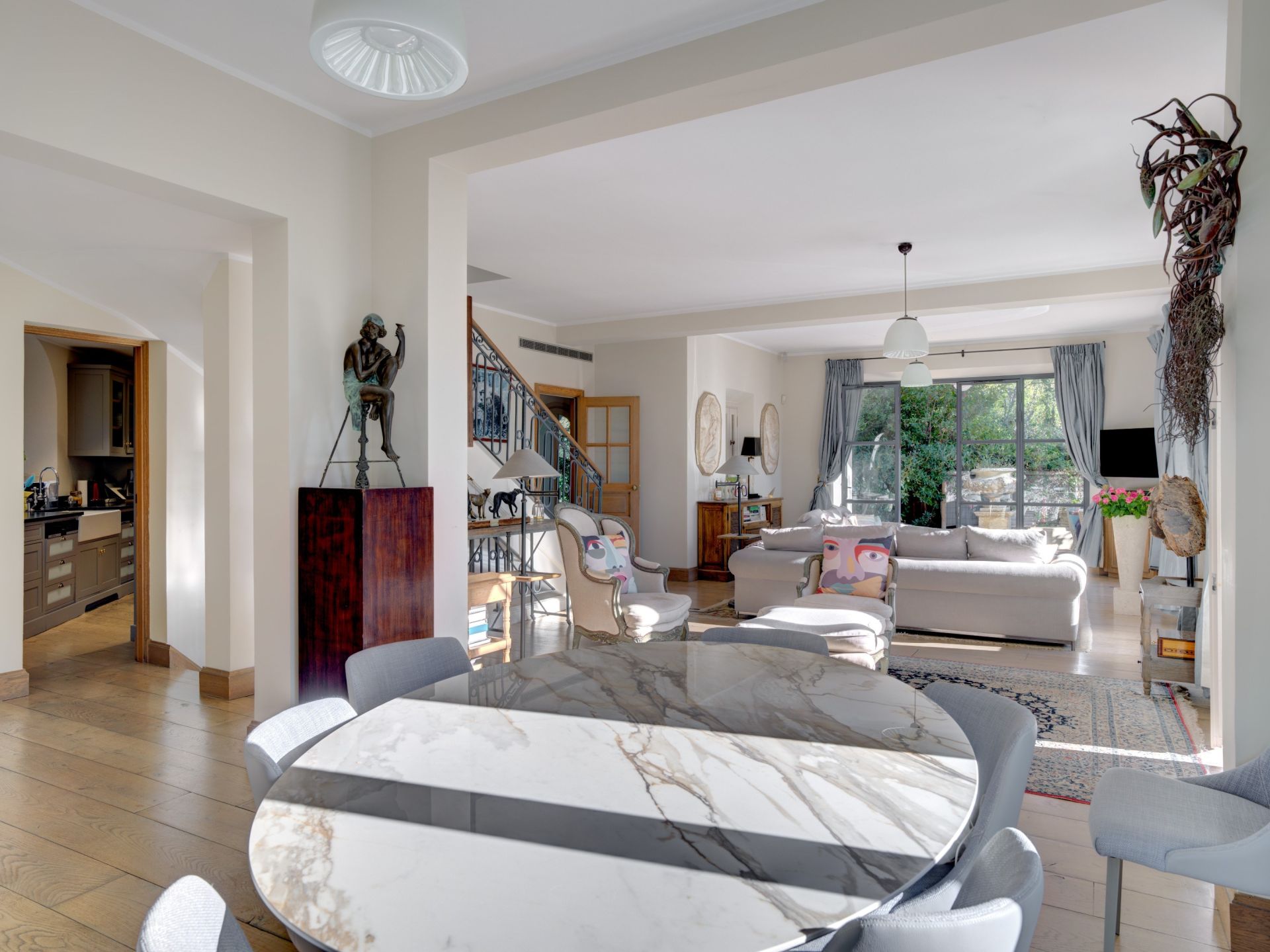 villa de luxe 5 Pièces en vente sur CAP D ANTIBES (06160)