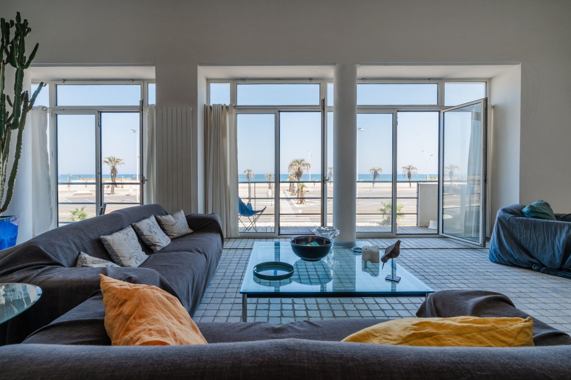 luxury house 6 Rooms for sale on CANET PLAGE (66140)