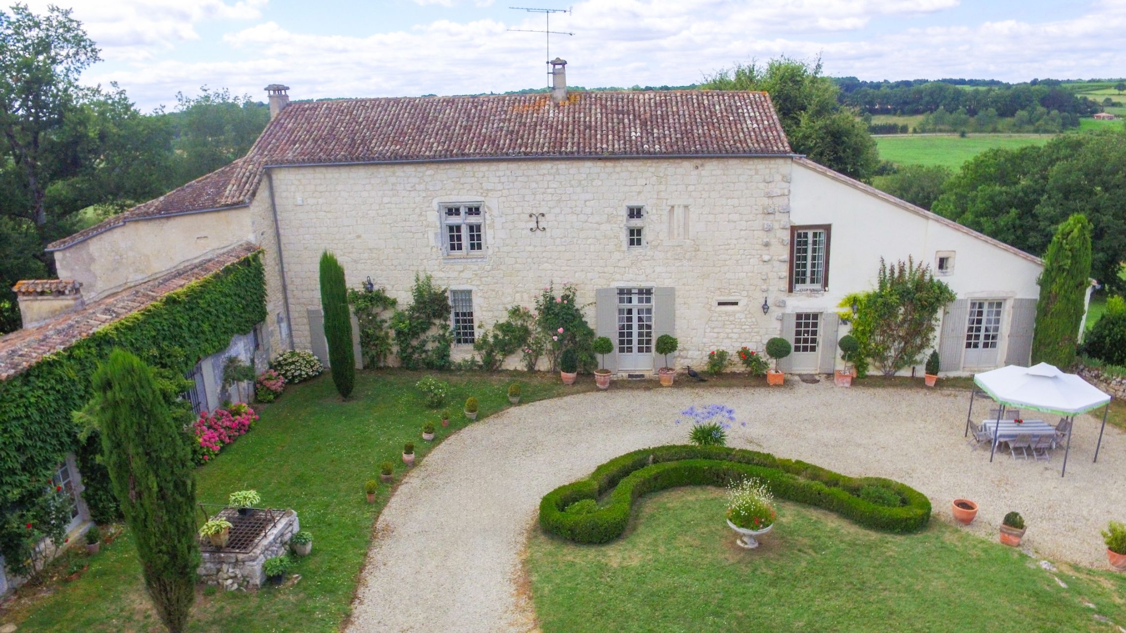 maison de luxe 11 Pièces en vente sur DURAS (47120)