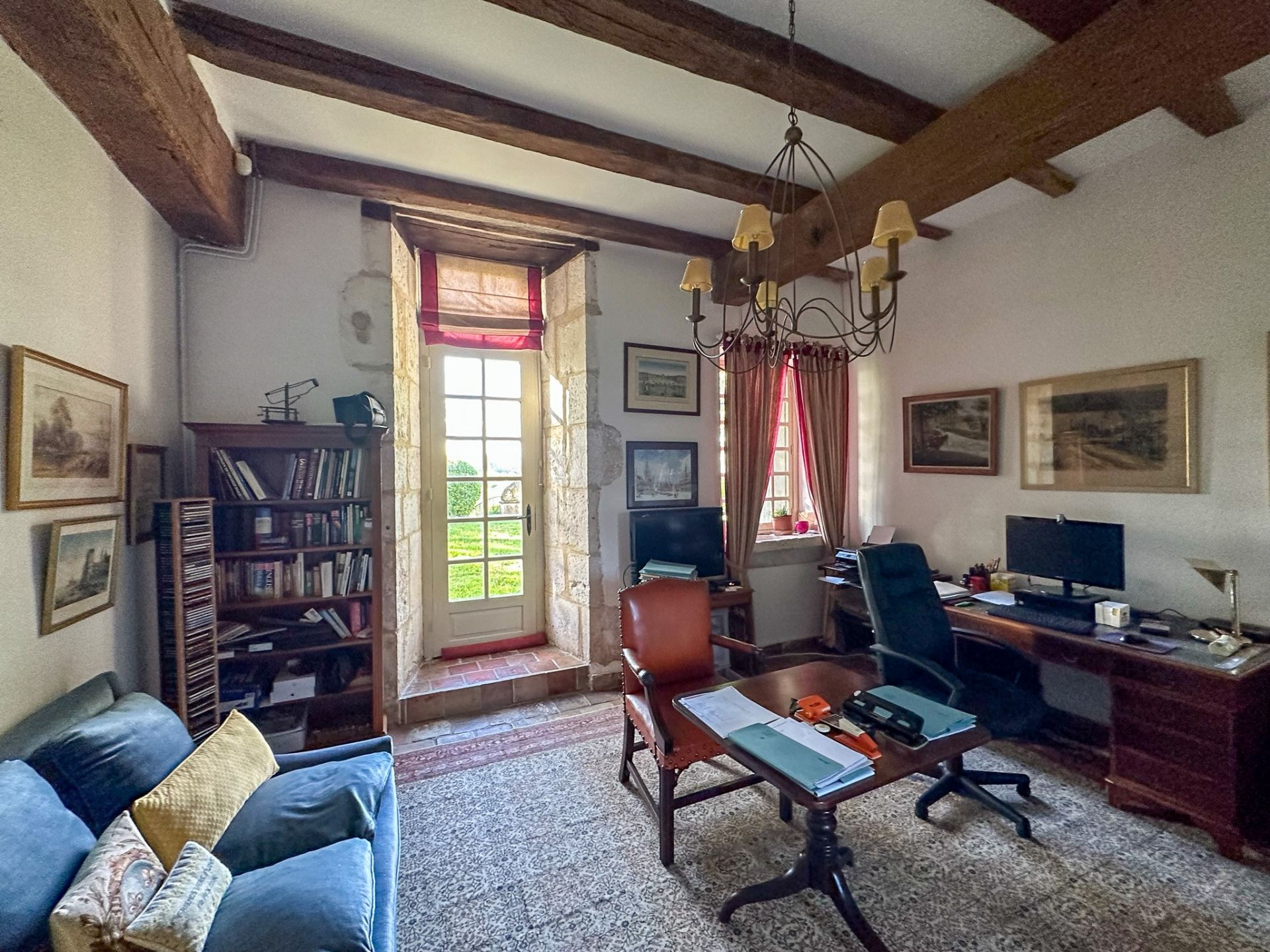 maison de luxe 11 Pièces en vente sur DURAS (47120)