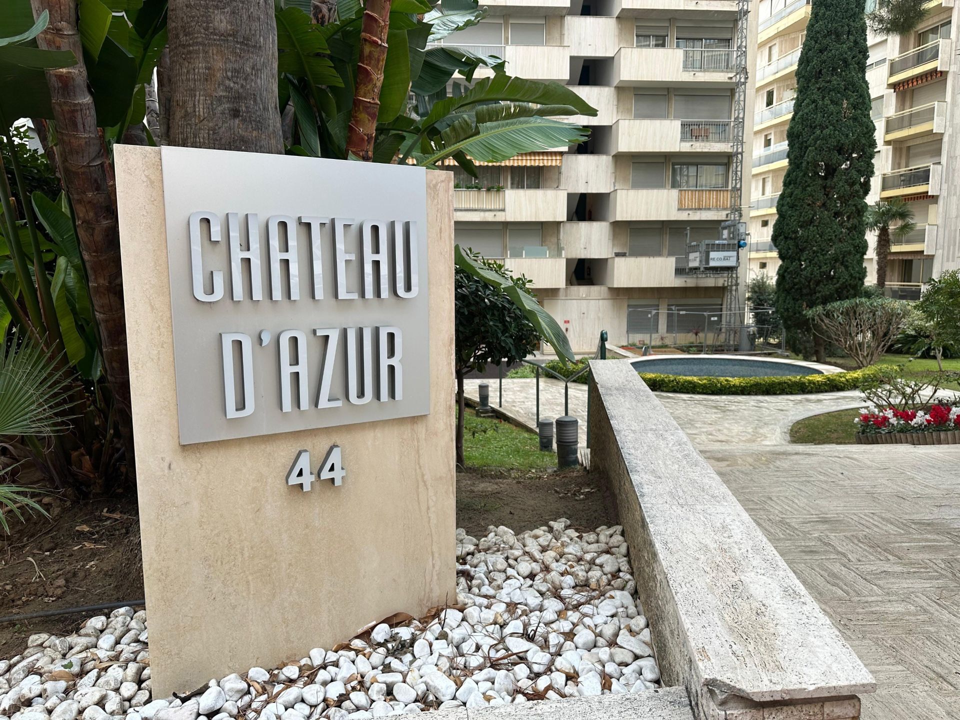 luxury apartment 1 room for sale on MONACO (98000)