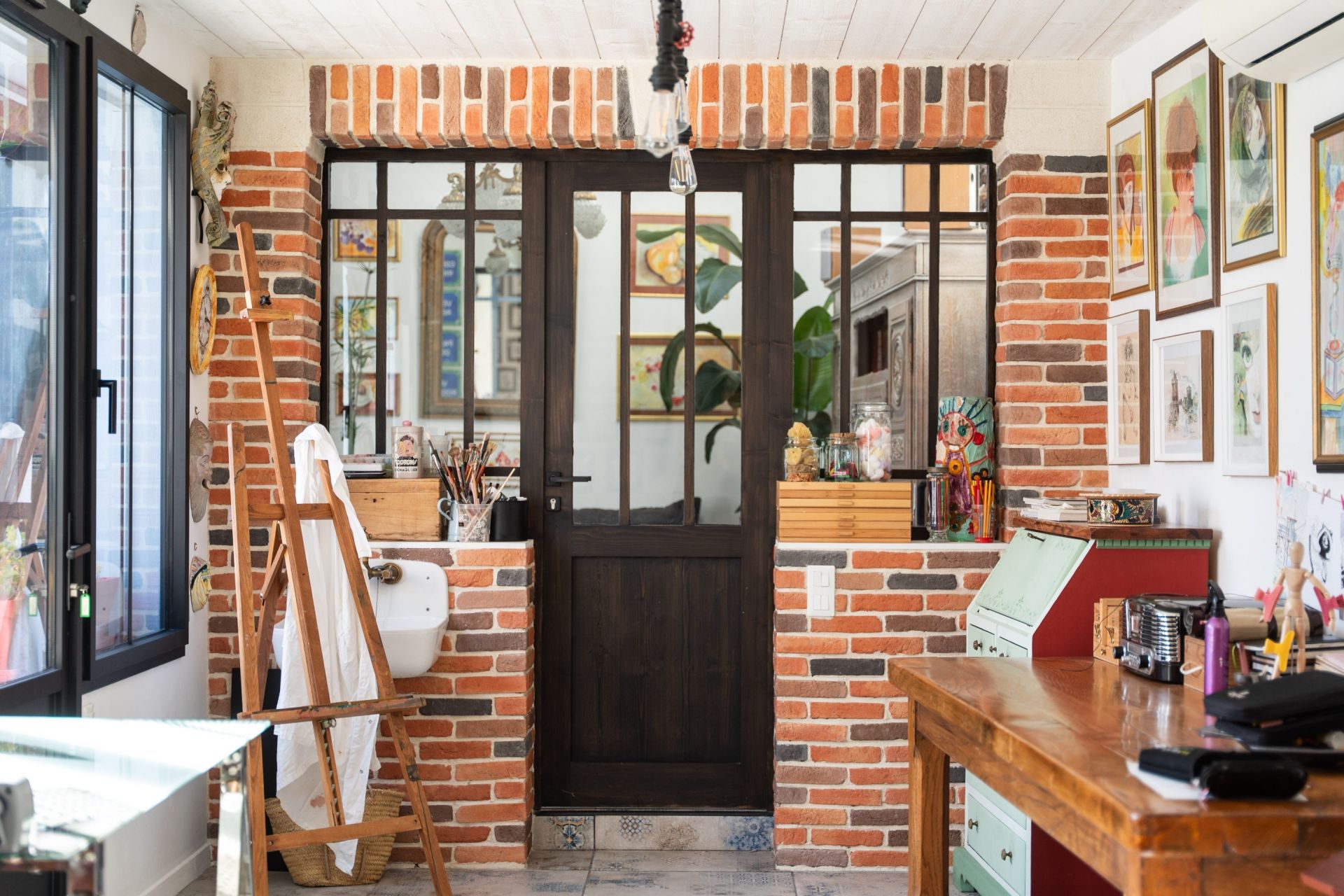 luxury traditional house 5 Rooms for sale on CHATELAILLON PLAGE (17340)