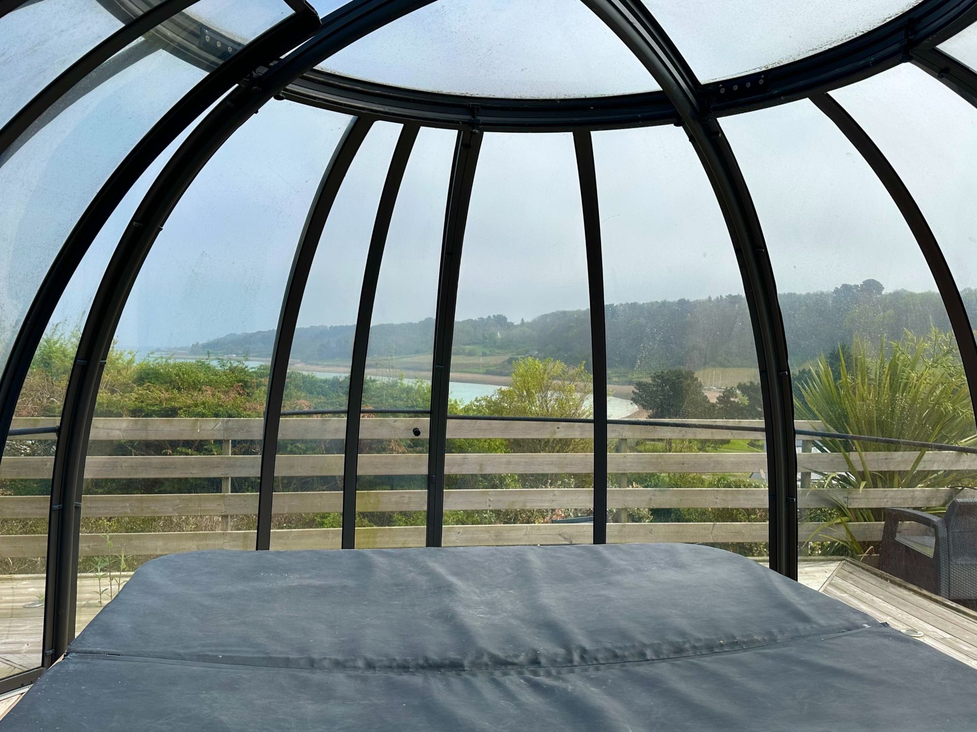 luxury villa 10 Rooms for sale on LOGUIVY DE LA MER (22620)