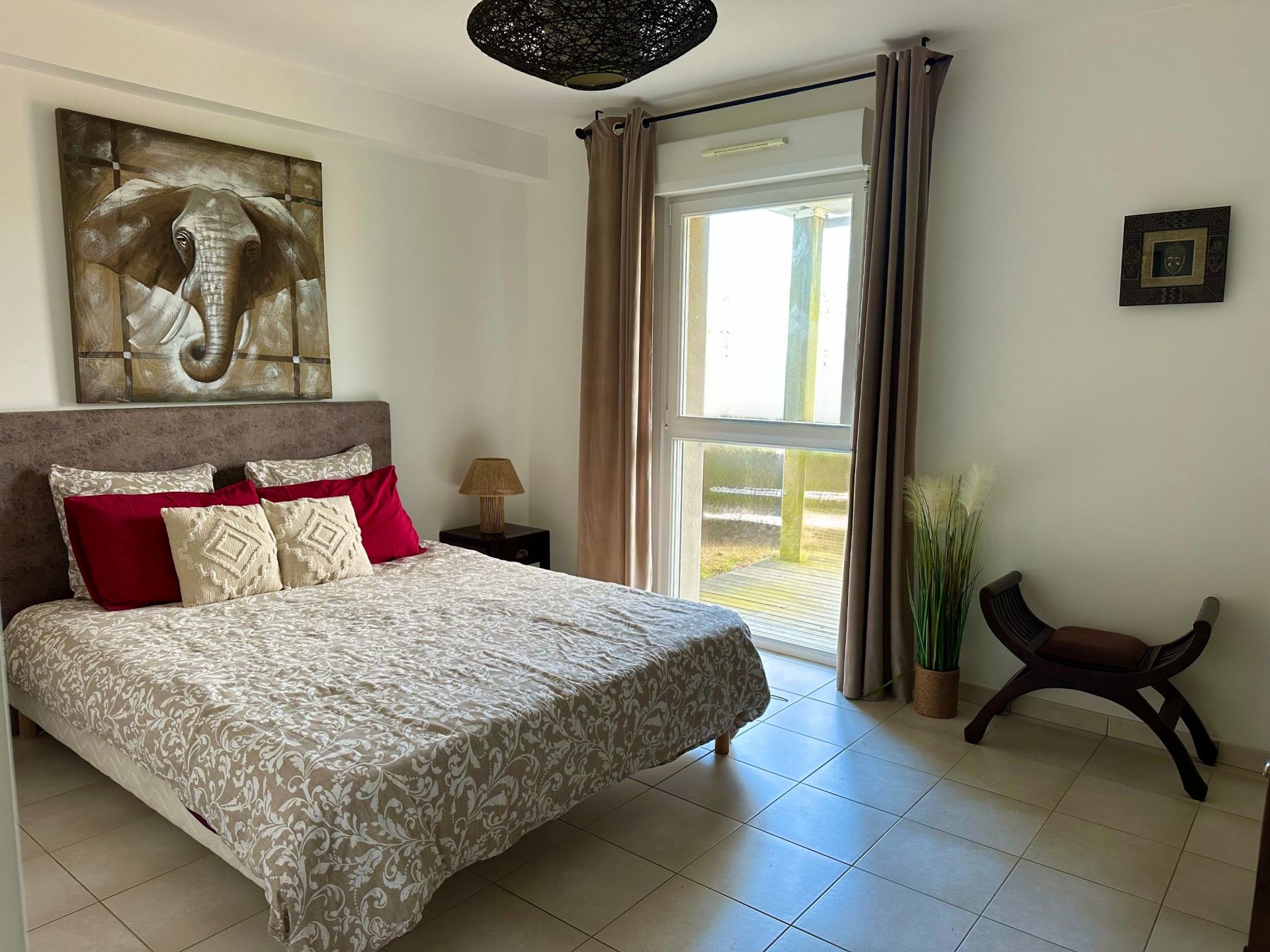 luxury villa 10 Rooms for sale on LOGUIVY DE LA MER (22620)