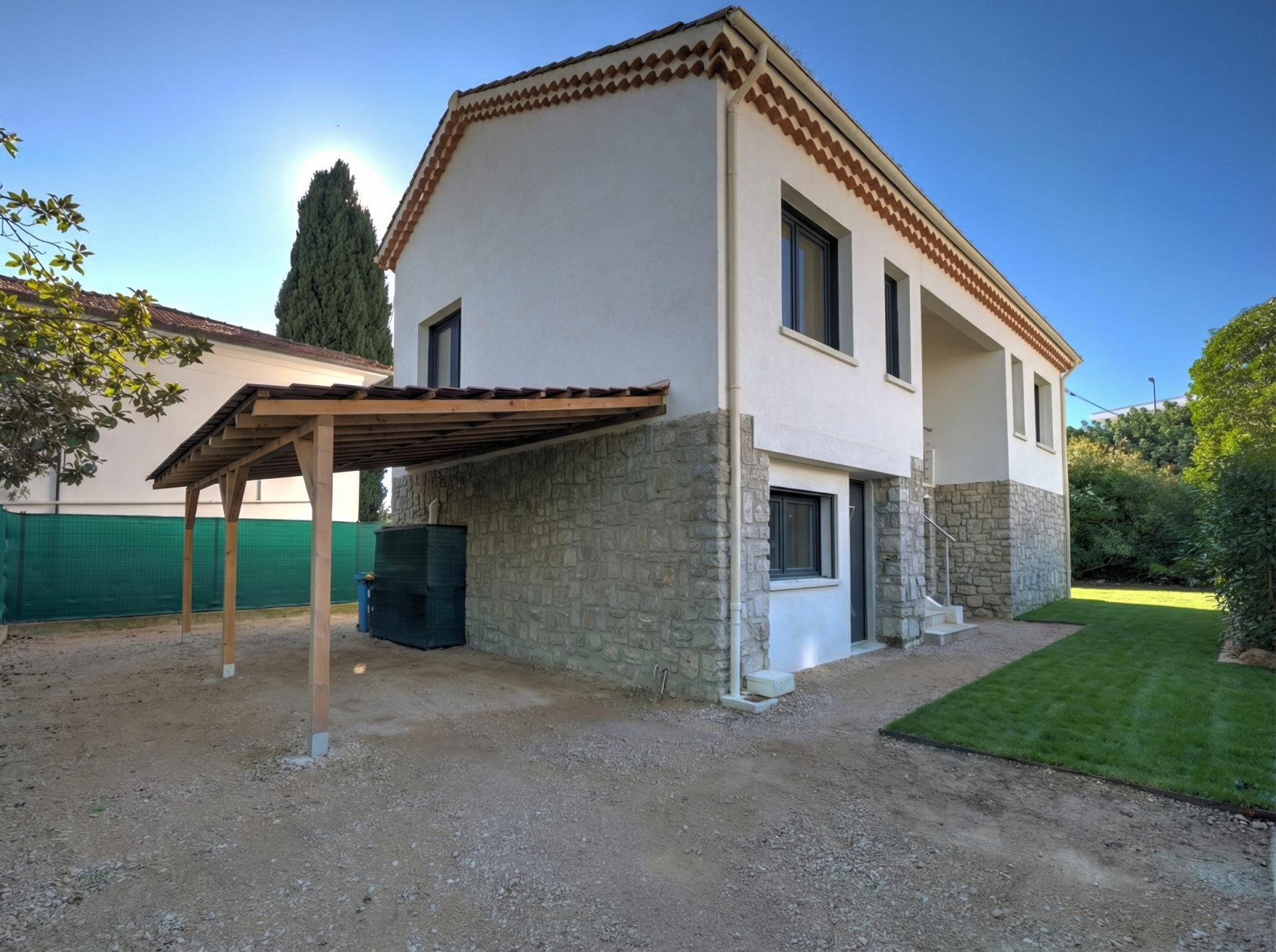 luxury villa 6 Rooms for sale on CANNES (06400)