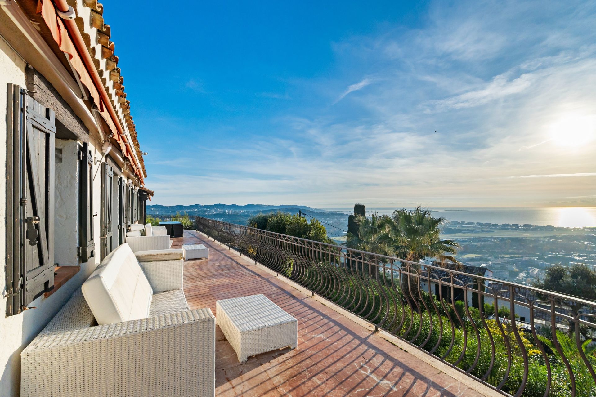 villa de luxe 8 Pièces en vente sur MANDELIEU LA NAPOULE (06210)