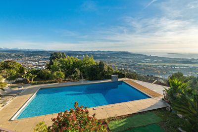 Sale Luxury villa Mandelieu-la-Napoule 8&nbsp;Rooms 265&nbsp;m²