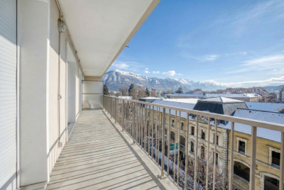 Sale Luxury apartment Annecy 4&nbsp;Rooms 94&nbsp;m²