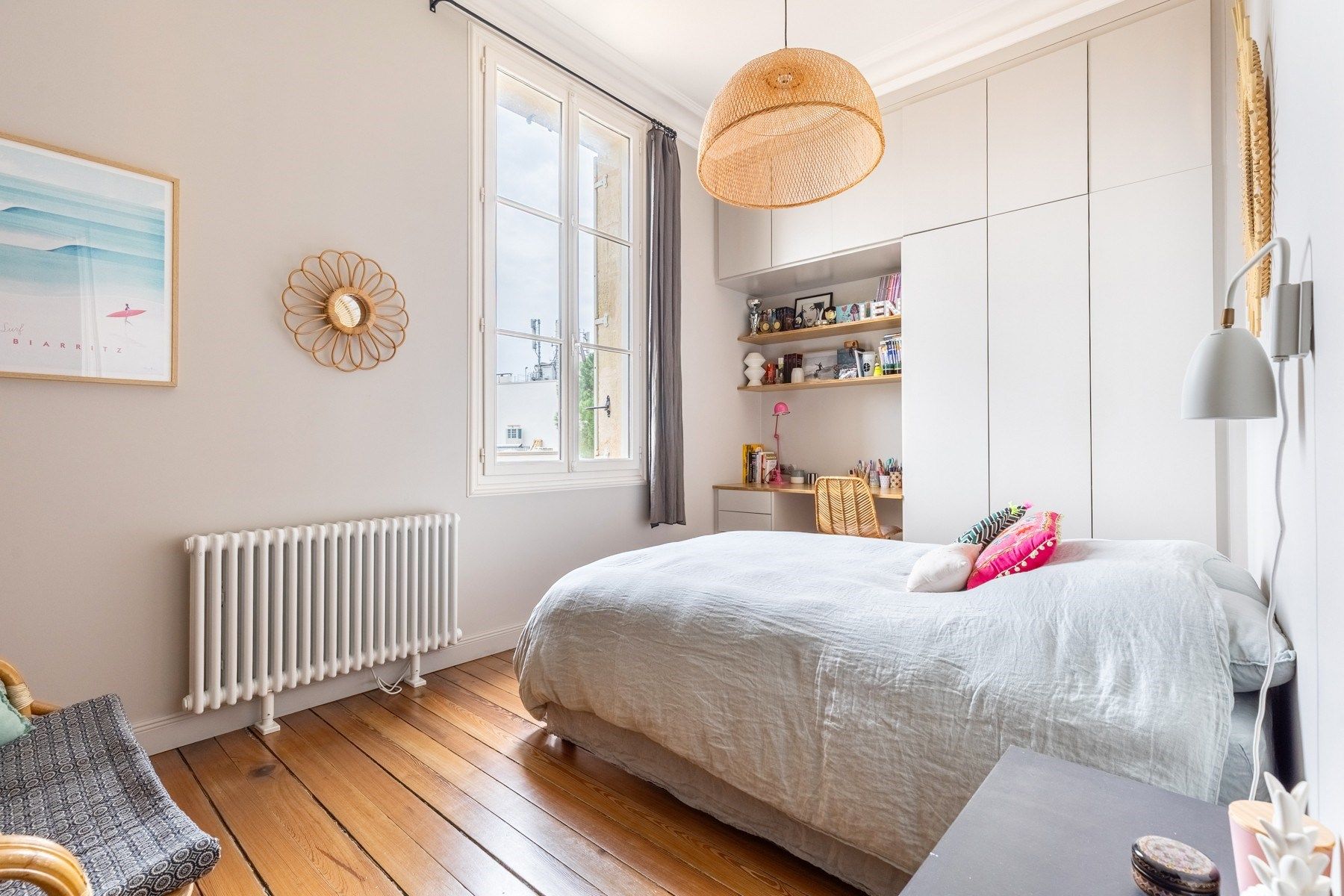 luxury apartment 6 Rooms for sale on BORDEAUX (33000)