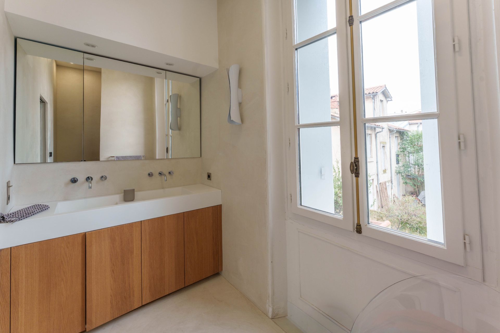 mansion (hôtel particulier) 10 Rooms for sale on MONTPELLIER (34090)