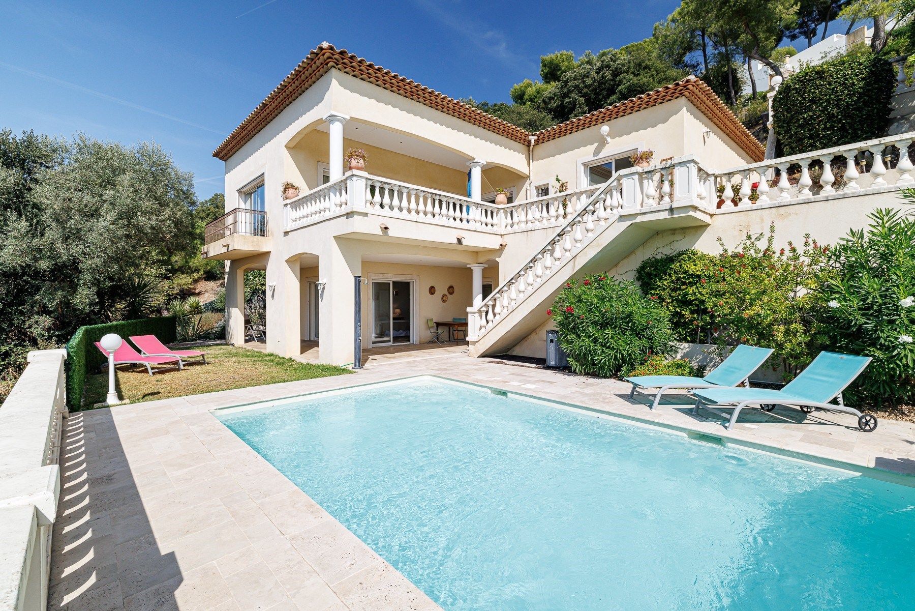villa de luxe 7 Pièces en vente sur CAGNES SUR MER (06800)