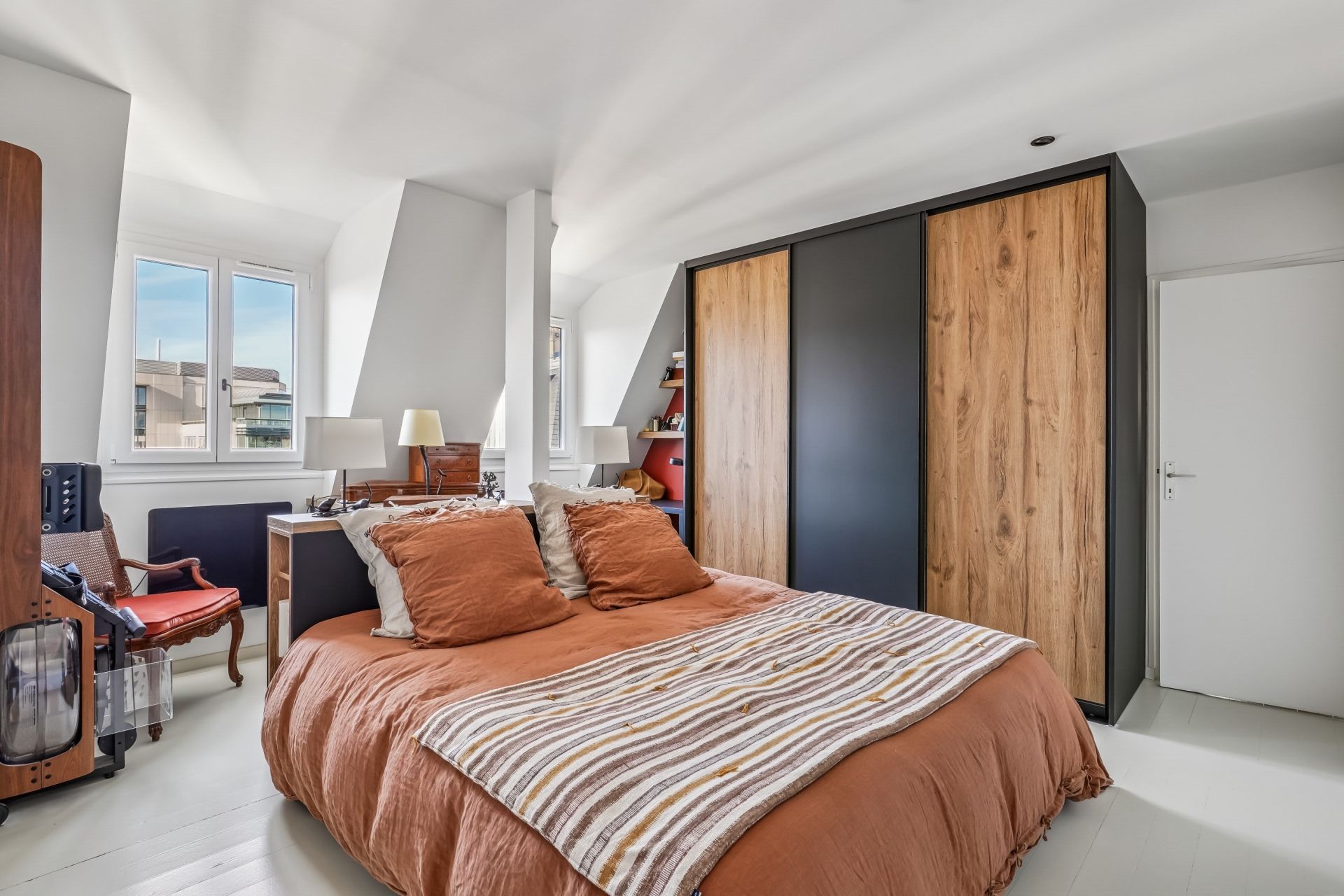 luxury apartment 2 Rooms for sale on NEUILLY SUR SEINE (92200)