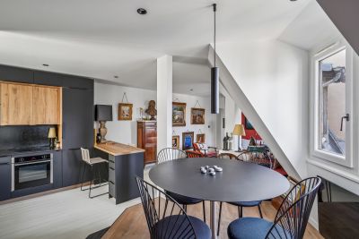 Sale Luxury apartment Neuilly-sur-Seine 2&nbsp;Rooms 60&nbsp;m²