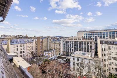 Sale Luxury apartment Neuilly-sur-Seine 2&nbsp;Rooms 60&nbsp;m²