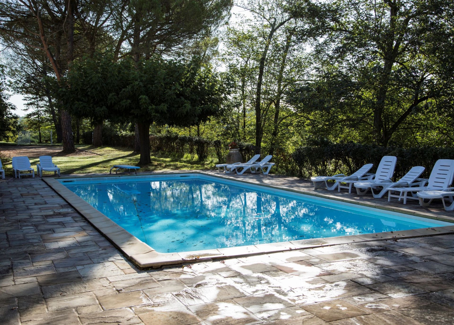 luxury house 12 Rooms for sale on AUCH (32000)