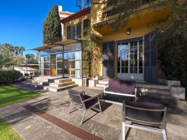 maison bourgeoise 7 Pièces en vente sur CANNES (06400)
