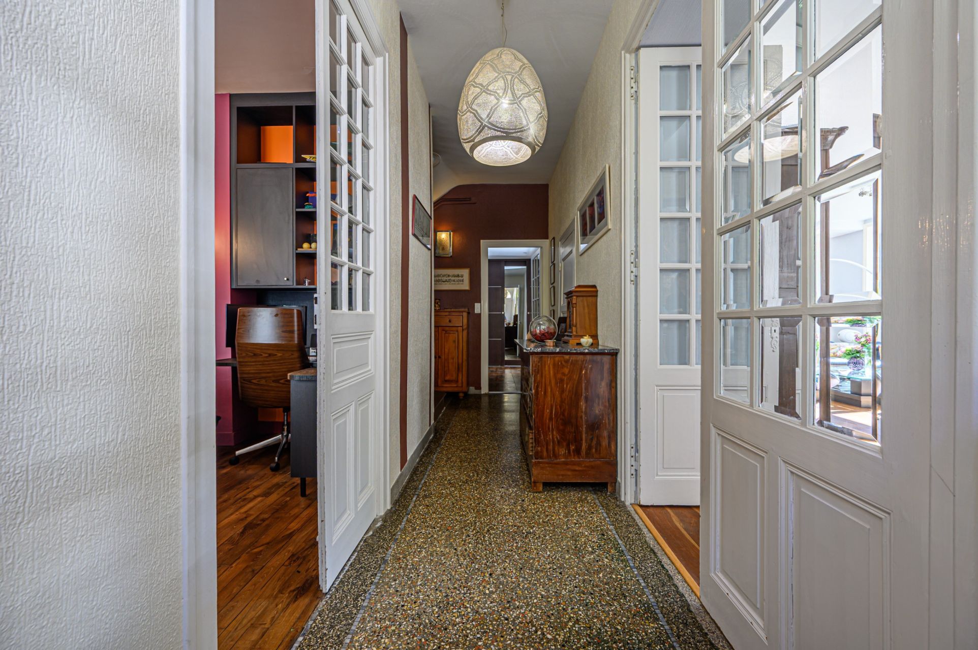 luxury house 11 Rooms for sale on VANNES (56000)