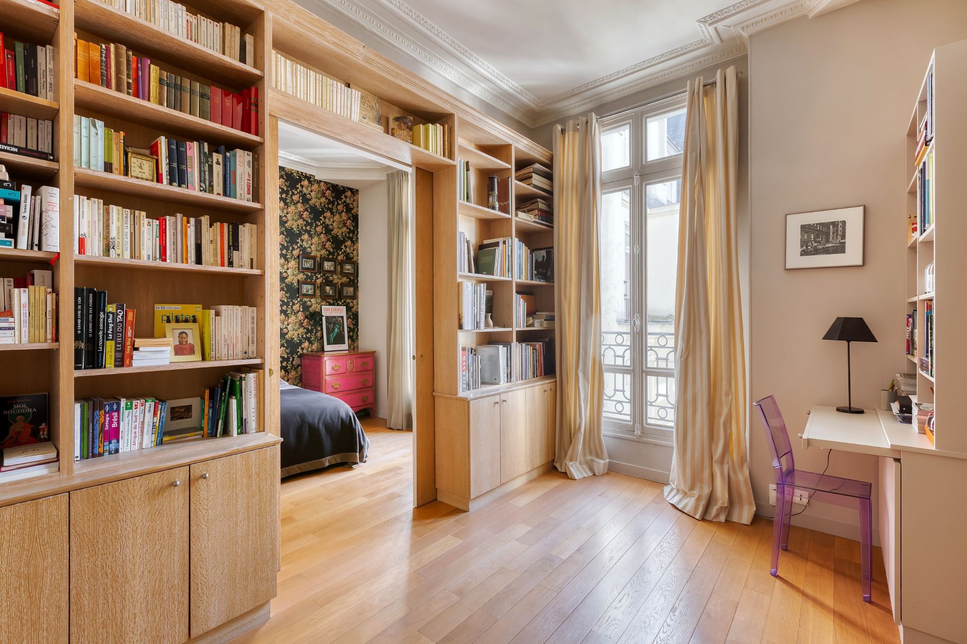 luxury apartment 5 Rooms for sale on PARIS (75007)